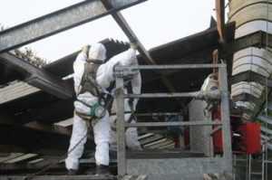Home Asbestsanering project door De Kempen met verwijdering en plaatsing van nieuwe golfplaten