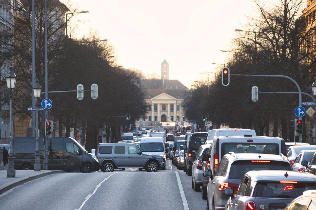 GMWTrafficAssist.nl verkeersregelaars experts die verkeersveiligheid garanderen bij evenementen en bouwwerkzaamheden